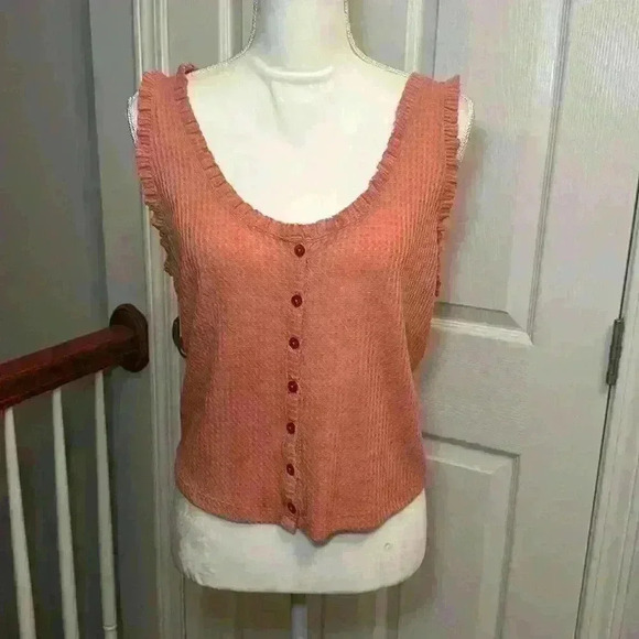 Wild Fable Rust Colored Tank Crop Top. Button Up. Ruffled Edges. Women’s Size L - Picture 1 of 8